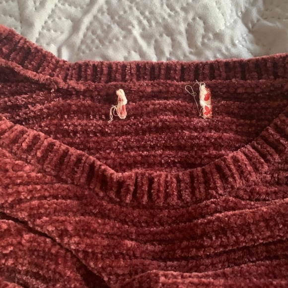 Womens Red/Velvet Long Sleeve - Picture 5 of 5